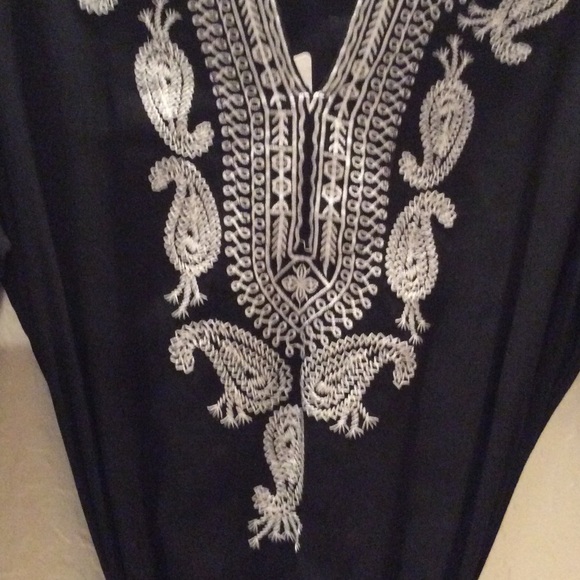 Monoreno ladies tunic - Picture 3 of 4