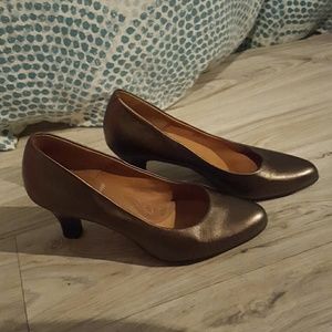 Bronze metallic heels size 8.5