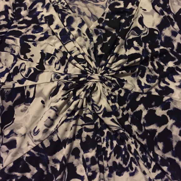 Daisy Fuentes 3/4 Length Shirt - Picture 3 of 4