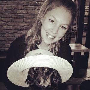 Meet your Posher, Jillian