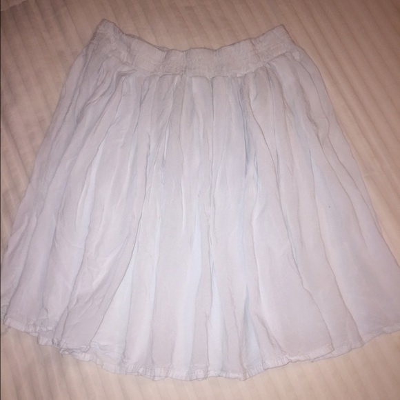 High Waisted Flowing Skirt