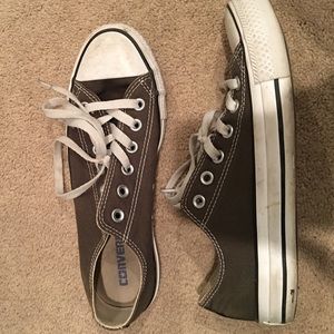 olive green converse