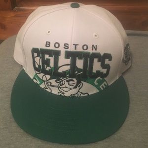 *SPOTLESS* White Boston Celtics HC SnapBack