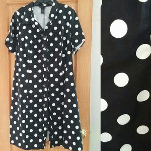 Polka dot short sleeve dress
