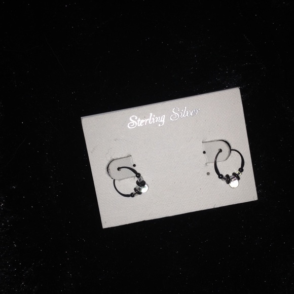 Sterling silver small hoop earrings