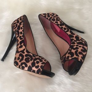 Betsey Johnson Leopard Peep Toe Heels size 10.