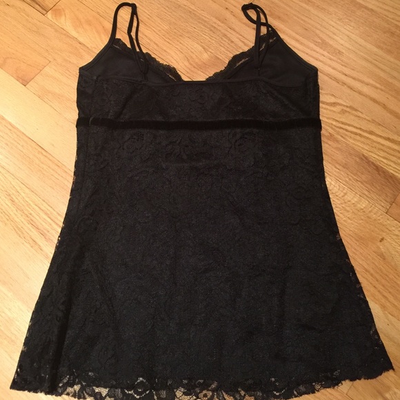 Express Lace Tank - Picture 2 of 4