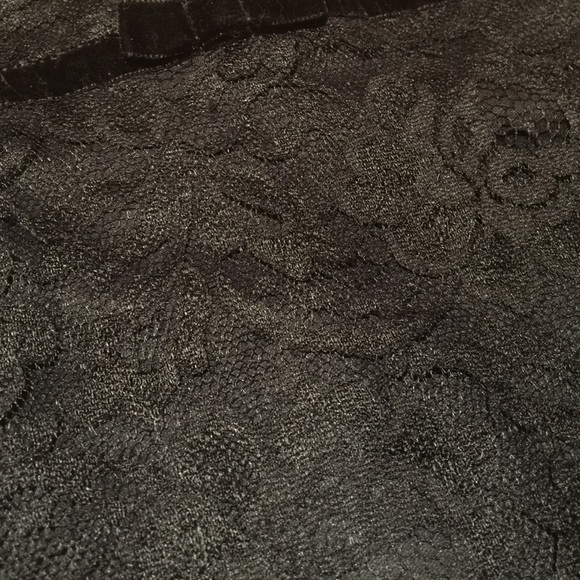 Express Lace Tank - Picture 4 of 4