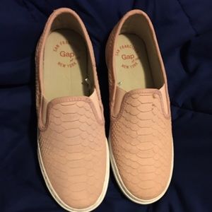 Gap pink flats size 10