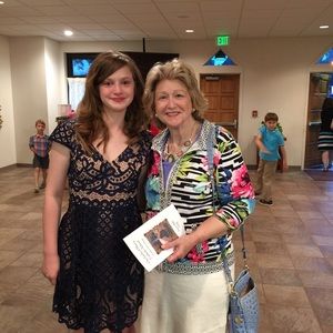 Meet your Posher, Kay