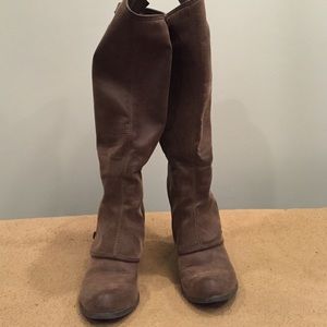 •Fergie• knee high boots