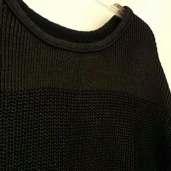 Sweater - Picture 2 of 4