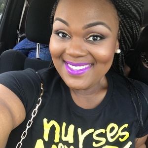 Meet your Posher, Nieshia