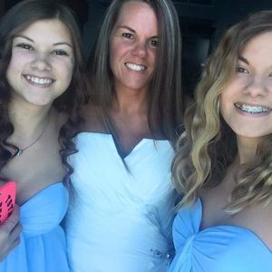 Meet your Posher, Dawn