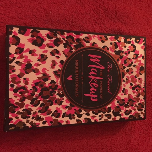 Too faced power of makeup Nikkie tutorials set