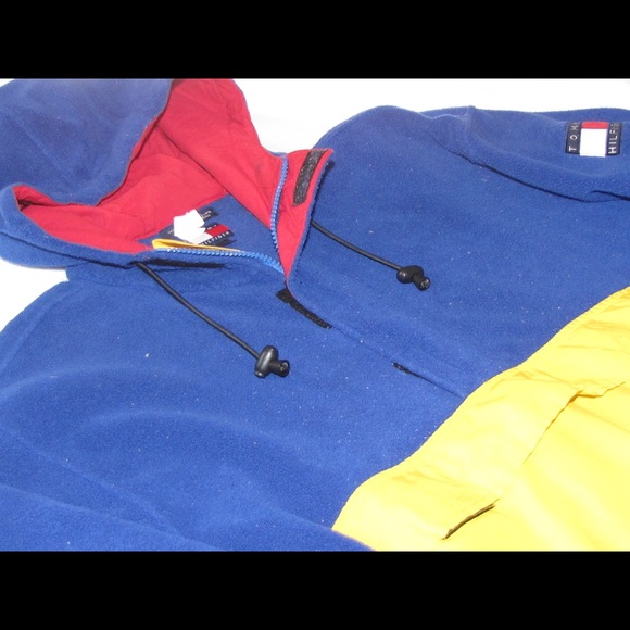 ✅ SOLD✅ Vintage Fleece Tommy Hilfiger Hoodie - Picture 2 of 4