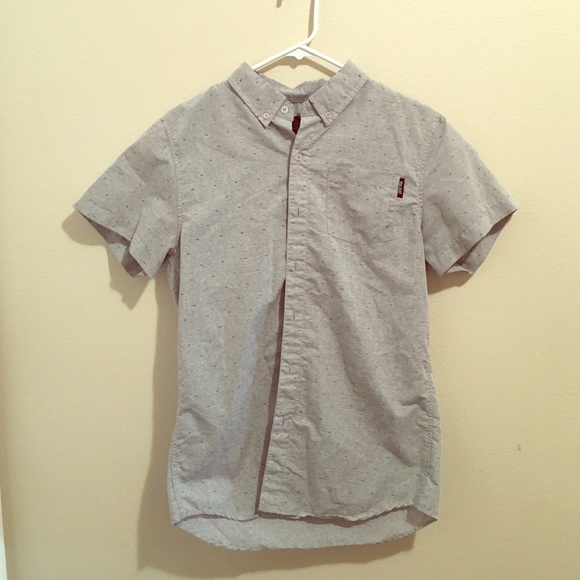 Short sleeve button up.
