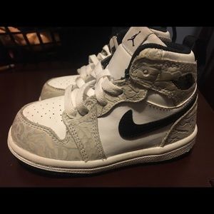 Jordan Retro 1s