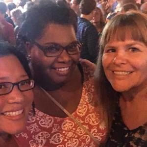 Meet your Posher, Lydia