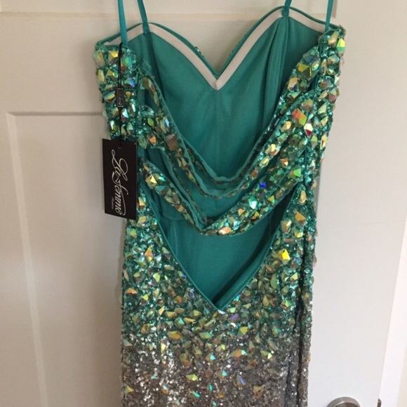 Rhinestone Prom Dress La Femme NWT sequins - Picture 6 of 6