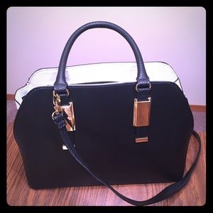 Professional handbag