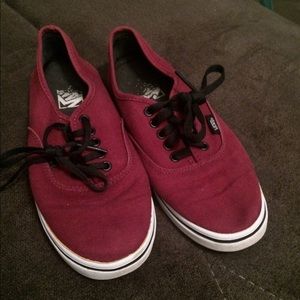 maroon lo pro vans