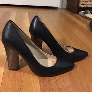 black aldo lucite heel