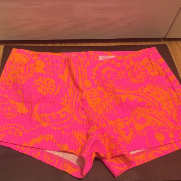 NWT Lilly Pulitzer Liza Shorts size 6