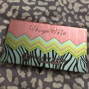 Anastasia Beverly Hills MAYA MIA palette