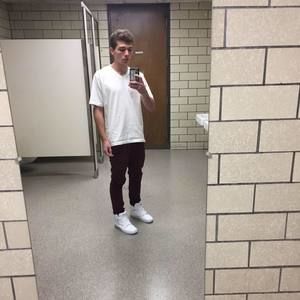 Meet your Posher, Kyle