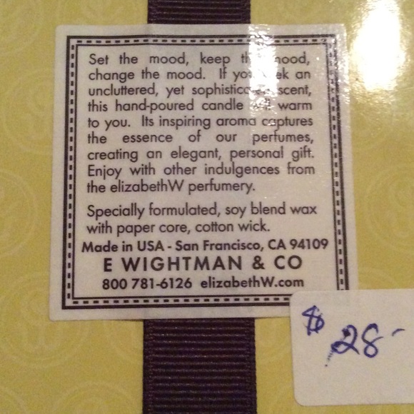 Elizabeth W candle - Picture 3 of 4