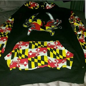 Maryland shorts and sweatshirt
