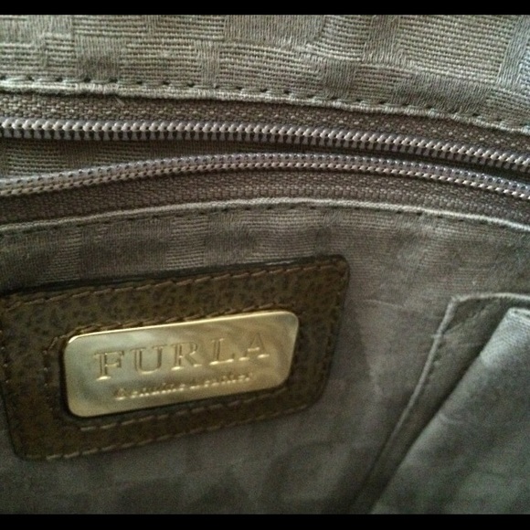 ❌SOLD❌ NWOT Authentic Furla Genuine Leather Bag - Picture 4 of 6
