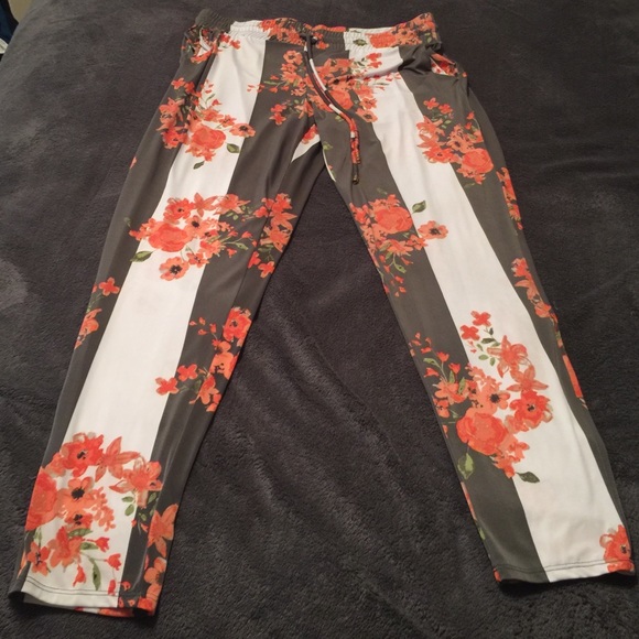 INC International Concepts Pants