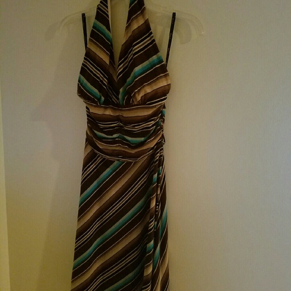 HALTER DRESS - Picture 2 of 3