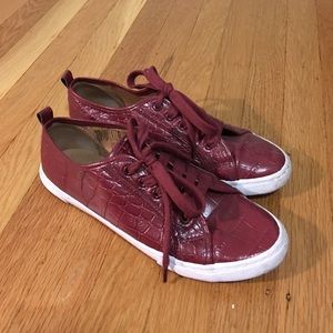 wine croco embossed sneakers