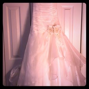 Maggie Soterro wedding dress