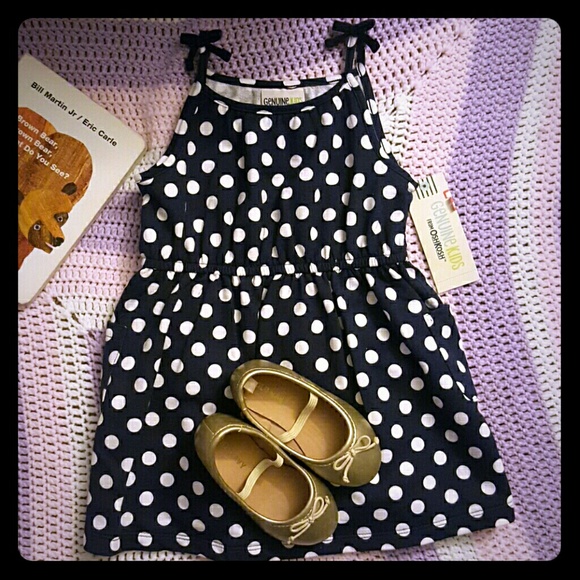 🔴SOLD🔴⛵Polka Dot Dress and Gold Flats⚓
