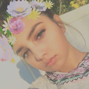 Meet your Posher, Brittney