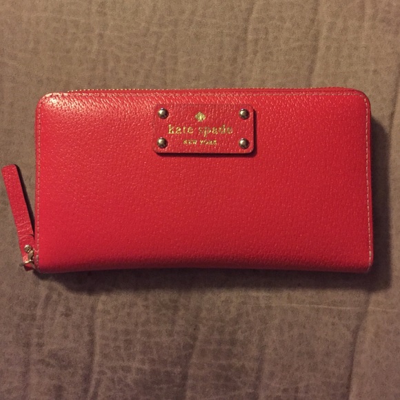 Kate Spade Neda Wallet - Red