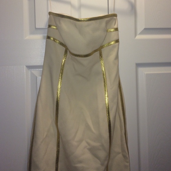 NWT Michael Kors White Wool Strapless Boucle Dress