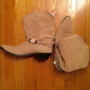 Dingo brand cowgirl boots