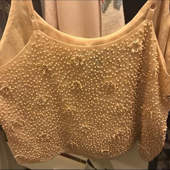 Forever 21 blush beaded top - Picture 3 of 4