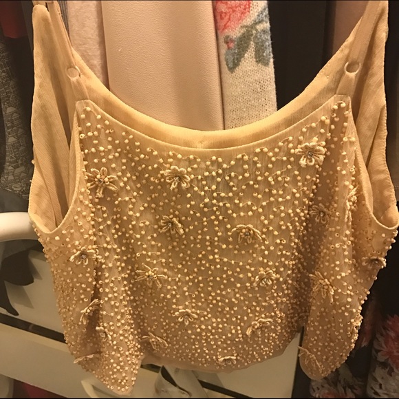 Forever 21 blush beaded top - Picture 4 of 4