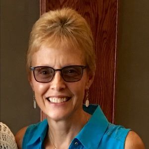 Meet your Posher, Mary jo