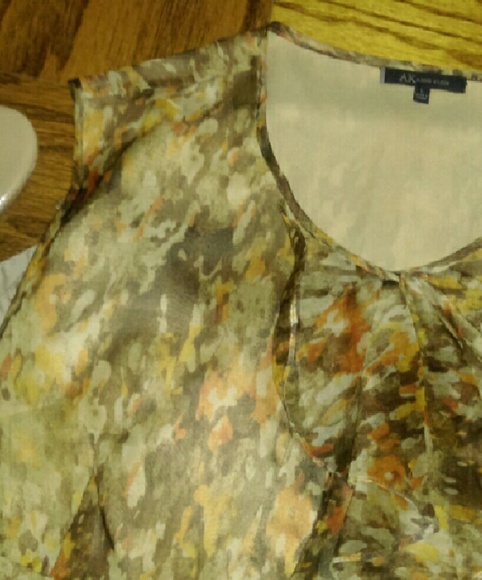 Large Anne Klein blouse - Picture 2 of 4