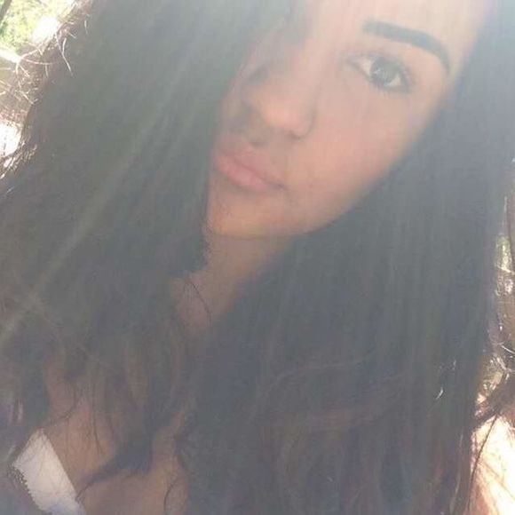 Meet your Posher, Stefany