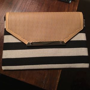Stella & Dot City Slim Clutch