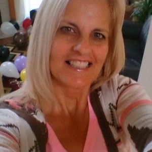 Meet your Posher, Claire