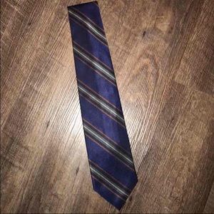 Hall's Necktie